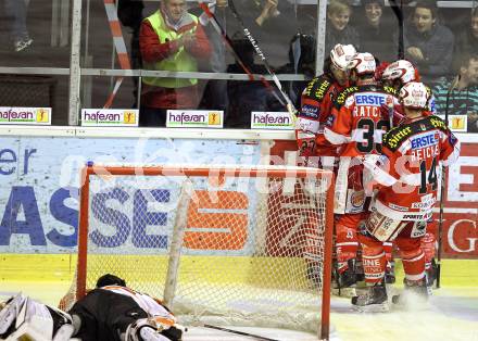 EBEL. Eishockey Bundesliga. KAC gegen Graz 99ers.  Torjubel KAC. Klagenfurt, am 25.1.2011.
Foto: Kuess 

---
pressefotos, pressefotografie, kuess, qs, qspictures, sport, bild, bilder, bilddatenbank