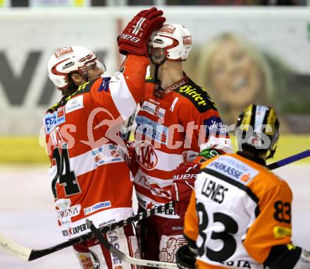 EBEL. Eishockey Bundesliga. KAC gegen Graz 99ers. Torjubel Dieter Kalt, Herbert Ratz (KAC). Klagenfurt, am 25.1.2011.
Foto: Kuess 

---
pressefotos, pressefotografie, kuess, qs, qspictures, sport, bild, bilder, bilddatenbank