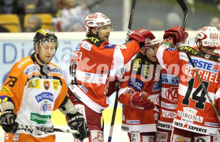 EBEL. Eishockey Bundesliga. KAC gegen Graz 99ers.  Torjubel KAC. Klagenfurt, am 25.1.2011.
Foto: Kuess 

---
pressefotos, pressefotografie, kuess, qs, qspictures, sport, bild, bilder, bilddatenbank