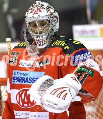 EBEL. Eishockey Bundesliga. KAC gegen EHC LIWEST BLACK WINGS LINZ. Andy Chiodo (KAC). Klagenfurt, am 28.1.2011.
Foto: Kuess 

---
pressefotos, pressefotografie, kuess, qs, qspictures, sport, bild, bilder, bilddatenbank