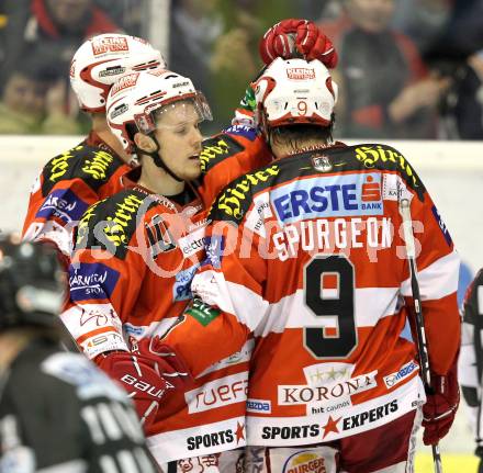 EBEL. Eishockey Bundesliga. KAC gegen EHC LIWEST BLACK WINGS LINZ. Torjubel Tyler Scofield, Tyler Spurgeon (KAC). Klagenfurt, am 28.1.2011.
Foto: Kuess 

---
pressefotos, pressefotografie, kuess, qs, qspictures, sport, bild, bilder, bilddatenbank