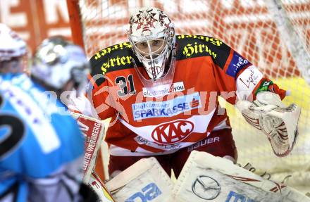 EBEL. Eishockey Bundesliga. KAC gegen EHC LIWEST BLACK WINGS LINZ. Andy Chiodo (KAC). Klagenfurt, am 28.1.2011.
Foto: Kuess 

---
pressefotos, pressefotografie, kuess, qs, qspictures, sport, bild, bilder, bilddatenbank