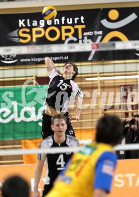 Volleyball MEVZA. Team Club Austria gegen SK Posojilnica Aich/Dob. Simon Fruehbauer (Austria). Klagenfurt, 29.1.2011.
Foto: Kuess 

---
pressefotos, pressefotografie, kuess, qs, qspictures, sport, bild, bilder, bilddatenbank