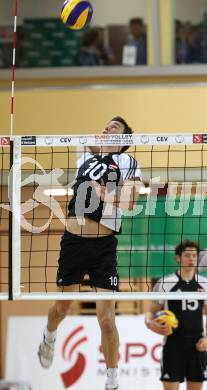 Volleyball MEVZA. Team Club Austria gegen SK Posojilnica Aich/Dob. Floria Ringseis (Austria). Klagenfurt, 29.1.2011.
Foto: Kuess 

---
pressefotos, pressefotografie, kuess, qs, qspictures, sport, bild, bilder, bilddatenbank