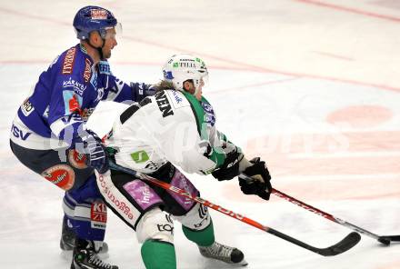 EBEL. Eishockey Bundesliga. EC  VSV gegen HDD TILIA Olimpija Ljubljana. Gerhard Unterluggauer, (VSV), Tomi Mustonen  (Laibach). Villach, am 30.1.2011.
Foto: Kuess 


---
pressefotos, pressefotografie, kuess, qs, qspictures, sport, bild, bilder, bilddatenbank