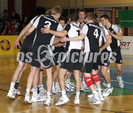 Volleyball MEVZA. Team Club Austria gegen SK Posojilnica Aich/Dob. Jubel (Austria). Klagenfurt, 29.1.2011.
Foto: Kuess 

---
pressefotos, pressefotografie, kuess, qs, qspictures, sport, bild, bilder, bilddatenbank