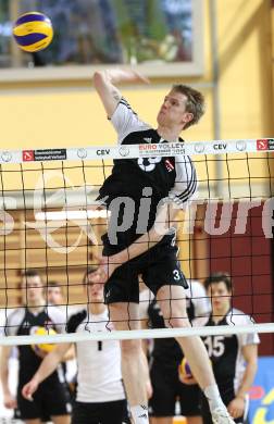 Volleyball MEVZA. Team Club Austria gegen SK Posojilnica Aich/Dob. Peter Wohlfahrtstaetter (Austria). Klagenfurt, 29.1.2011.
Foto: Kuess 

---
pressefotos, pressefotografie, kuess, qs, qspictures, sport, bild, bilder, bilddatenbank