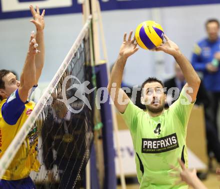 Volleyball. GM Capital Challenge Cup Men 2010/2011.  SK Posojilnica Aich/Dob (AUT)  vs VC Prefaxis MENEN (Bel). Pusnik Nejc (Aich/Dob), Anton Julien (MENEN). Prevalje, 1.2.2011.
Foto: Kuess

---
pressefotos, pressefotografie, kuess, qs, qspictures, sport, bild, bilder, bilddatenbank