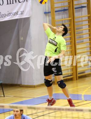 Volleyball. GM Capital Challenge Cup Men 2010/2011.  SK Posojilnica Aich/Dob (AUT)  vs VC Prefaxis MENEN (Bel). Coucke Ward (MENEN). Prevalje, 1.2.2011.
Foto: Kuess

---
pressefotos, pressefotografie, kuess, qs, qspictures, sport, bild, bilder, bilddatenbank