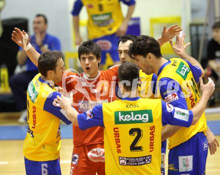 Volleyball. GM Capital Challenge Cup Men 2010/2011.  SK Posojilnica Aich/Dob (AUT)  vs VC Prefaxis MENEN (Bel). Jubel (Aich/Dob). Prevalje, 1.2.2011.
Foto: Kuess

---
pressefotos, pressefotografie, kuess, qs, qspictures, sport, bild, bilder, bilddatenbank