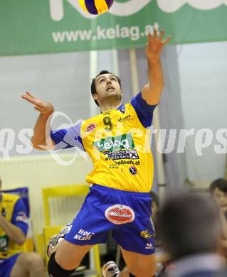 Volleyball. GM Capital Challenge Cup Men 2010/2011.  SK Posojilnica Aich/Dob (AUT)  vs VC Prefaxis MENEN (Bel). Grut Andrej (Aich/Dob). Prevalje, 1.2.2011.
Foto: Kuess

---
pressefotos, pressefotografie, kuess, qs, qspictures, sport, bild, bilder, bilddatenbank