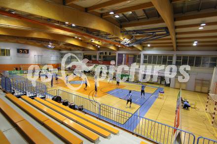 Volleyball. GM Capital Challenge Cup Men 2010/2011.  SK Posojilnica Aich/Dob (AUT)  vs VC Prefaxis MENEN (Bel). Sporthalle in Prevalje. Prevalje, 1.2.2011.
Foto: Kuess

---
pressefotos, pressefotografie, kuess, qs, qspictures, sport, bild, bilder, bilddatenbank