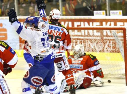 EBEL. Eishockey Bundesliga. KAC gegen VSV. Torjubel VSV. Klagenfurt, am 4.2.2011.
Foto: Kuess 

---
pressefotos, pressefotografie, kuess, qs, qspictures, sport, bild, bilder, bilddatenbank