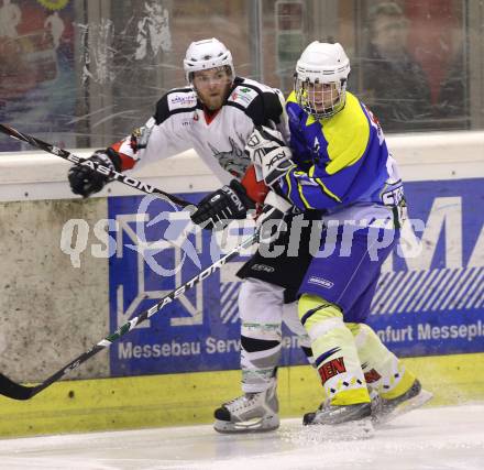 Eishockey CHL. Carinthian Hockey League. EC Tarco Woelfe Klagenfurt gegen UECR Huben. Christian Pessentheiner (Tarco), Martin Steiner (Huben). KLagenfurt, am 5.2.2011.
Foto: Kuess
---
pressefotos, pressefotografie, kuess, qs, qspictures, sport, bild, bilder, bilddatenbank