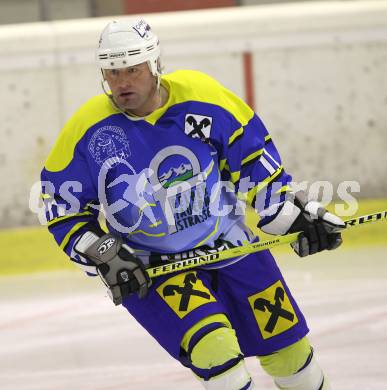 Eishockey CHL. Carinthian Hockey League. EC Tarco Woelfe Klagenfurt gegen UECR Huben. Anton Holzer (Huben). KLagenfurt, am 5.2.2011.
Foto: Kuess
---
pressefotos, pressefotografie, kuess, qs, qspictures, sport, bild, bilder, bilddatenbank