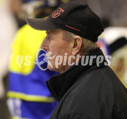 Eishockey CHL. Carinthian Hockey League. EC Tarco Woelfe Klagenfurt gegen UECR Huben. Trainer Petr Vrabec (Huben). KLagenfurt, am 5.2.2011.
Foto: Kuess
---
pressefotos, pressefotografie, kuess, qs, qspictures, sport, bild, bilder, bilddatenbank