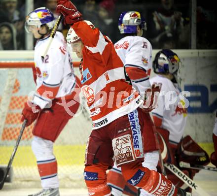 EBEL. Eishockey Bundesliga. KAC gegen EC Red Bull Salzburg. Torjubel David Schuller (KAC). Klagenfurt, am 6.2.2011.
Foto: Kuess 

---
pressefotos, pressefotografie, kuess, qs, qspictures, sport, bild, bilder, bilddatenbank