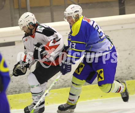 Eishockey CHL. Carinthian Hockey League. EC Tarco Woelfe Klagenfurt gegen UECR Huben. Andreas Moschik (Tarco), Alexander Payr (Huben). KLagenfurt, am 5.2.2011.
Foto: Kuess
---
pressefotos, pressefotografie, kuess, qs, qspictures, sport, bild, bilder, bilddatenbank