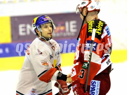 EBEL. Eishockey Bundesliga. KAC gegen EC Red Bull Salzburg. Thomas Koch, (KAC), Mike Siklenka (Salzburg). Klagenfurt, am 6.2.2011.
Foto: Kuess 

---
pressefotos, pressefotografie, kuess, qs, qspictures, sport, bild, bilder, bilddatenbank