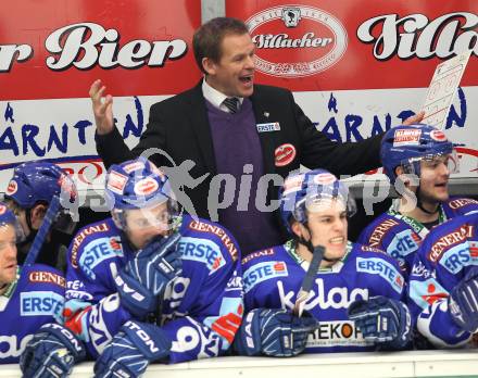 EBEL. Eishockey Bundesliga. EC Rekordfenster VSV gegen KHL Medvescak Zagreb. Jubel Trainer Johan Stroemwall (VSV),  (Zagreb). Villach, am 8.2.2011.
Foto: Kuess

---
pressefotos, pressefotografie, kuess, qs, qspictures, sport, bild, bilder, bilddatenbank