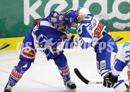 EBEL. Eishockey Bundesliga. EC Rekordfenster VSV gegen KHL Medvescak Zagreb. Schlaegerei, Rauferei Nikolas Petrik (VSV), Kenneth Macauley (Zagreb). Villach, am 8.2.2011.
Foto: Kuess

---
pressefotos, pressefotografie, kuess, qs, qspictures, sport, bild, bilder, bilddatenbank