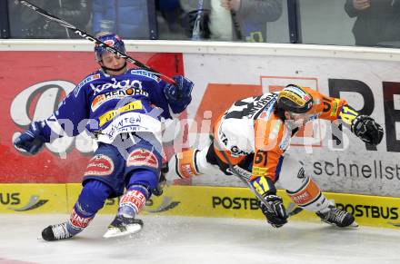 EBEL. Eishockey Bundesliga. EC  VSV gegen Graz 99ers . Marvin Degon,  (VSV), Christoph Harand (Graz). Villach, am 11.2.2011.
Foto: Kuess 


---
pressefotos, pressefotografie, kuess, qs, qspictures, sport, bild, bilder, bilddatenbank