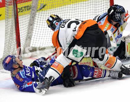 EBEL. Eishockey Bundesliga. EC  VSV gegen Graz 99ers . Matt Ryan,  (VSV), Michael Ouellette (Graz). Villach, am 11.2.2011.
Foto: Kuess 


---
pressefotos, pressefotografie, kuess, qs, qspictures, sport, bild, bilder, bilddatenbank