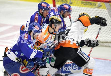 EBEL. Eishockey Bundesliga. EC  VSV gegen Graz 99ers . Stefan Bacher, Matt Ryan, Marvin Degon,  (VSV), Daniel Woger, Manuel Ganahl (Graz). Villach, am 11.2.2011.
Foto: Kuess 


---
pressefotos, pressefotografie, kuess, qs, qspictures, sport, bild, bilder, bilddatenbank