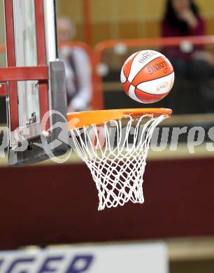 Basketball Bundesliga.  Woerthersee Piraten gegen UBSC Raiffeisen Graz.  Feature. Basketball, Korb. Klagenfurt, 12.2.2011
Foto:  Kuess

---
pressefotos, pressefotografie, kuess, qs, qspictures, sport, bild, bilder, bilddatenbank