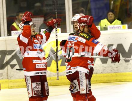 EBEL. Eishockey Bundesliga. KAC gegen EV Vienna Capitals. Torjubel Mike Craig, Thomas Hundertpfund (KAC). Klagenfurt, am 13.2.2011.
Foto: Kuess 

---
pressefotos, pressefotografie, kuess, qs, qspictures, sport, bild, bilder, bilddatenbank