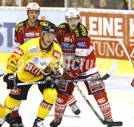 EBEL. Eishockey Bundesliga. KAC gegen EV Vienna Capitals. Stefan Geier, (KAC), Peter Casparsson (Vienna). Klagenfurt, am 13.2.2011.
Foto: Kuess 

---
pressefotos, pressefotografie, kuess, qs, qspictures, sport, bild, bilder, bilddatenbank