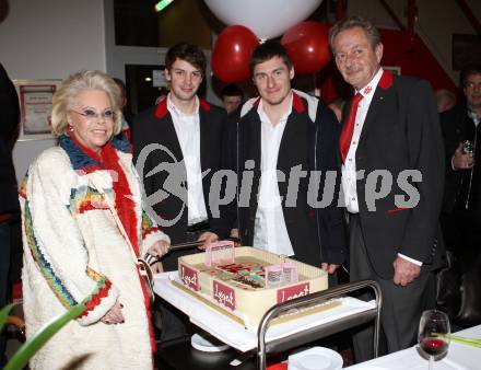 EBEL. Eishockey Bundesliga. KAC gegen EV Vienna Capitals. Heidi Horten, Schellander Paul, Schuller David, Karl Nedwed (KAC). Klagenfurt, am 13.2.2011.
Foto: Kuess 

---
pressefotos, pressefotografie, kuess, qs, qspictures, sport, bild, bilder, bilddatenbank