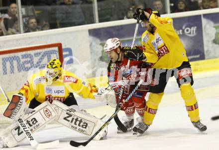 EBEL. Eishockey Bundesliga. KAC gegen EV Vienna Capitals. Jeff Shantz,  (KAC), Juergen Penker, (Vienna). Klagenfurt, am 13.2.2011.
Foto: Kuess 

---
pressefotos, pressefotografie, kuess, qs, qspictures, sport, bild, bilder, bilddatenbank