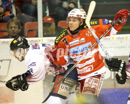 EBEL. Eishockey Bundesliga. KAC gegen SAPA Fehervar AV19. Dieter Kalt (KAC), Eric Johansson (Alba Volan). Klagenfurt, am 15.2.2011.
Foto: Kuess
---
pressefotos, pressefotografie, kuess, qs, qspictures, sport, bild, bilder, bilddatenbank