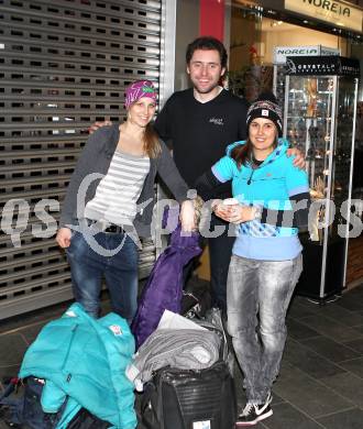 Snowboard.  Sabine Schoeffmann, Andreas Lausegger, Ina Meschik. Klagenfurt, 174.2.2011.
Foto: Kuess
---
pressefotos, pressefotografie, kuess, qs, qspictures, sport, bild, bilder, bilddatenbank