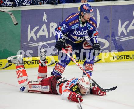 EBEL. Eishockey Bundesliga. EC  VSV gegen KAC. Michael Raffl,  (VSV), Markus Pirmann (KAC). Villach, am 18.2.2011.
Foto: Kuess 


---
pressefotos, pressefotografie, kuess, qs, qspictures, sport, bild, bilder, bilddatenbank