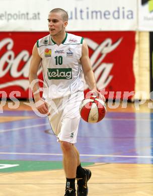 Basketball Bundesliga.  Woerthersee Piraten gegen BC Vienna .  Gunther Zajic (Piraten). Klagenfurt, 19.2.2011
Foto:  Kuess

---
pressefotos, pressefotografie, kuess, qs, qspictures, sport, bild, bilder, bilddatenbank