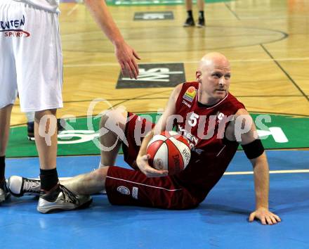 Basketball ABL 2010-11. Hauptrunde H2. 2. Runde. Woerthersee Piraten vs BC Vienna .  Mike Coffin (Vienna). Klagenfurt, 19.2.2011
ABL Pictorial/Kuess

---
pressefotos, pressefotografie, kuess, qs, qspictures, sport, bild, bilder, bilddatenbank