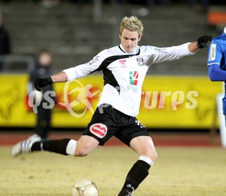 Fussball Erste Liga. WAC/St. Andrae gegen SV Groedig. Michael Sollbauer (WAC). Wolfsberg, 25.2.2011
Foto: Kuess

---
pressefotos, pressefotografie, kuess, qs, qspictures, sport, bild, bilder, bilddatenbank