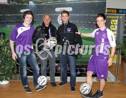 Fussball Regionalliga. Pressekonferenz.  SK Austria Klagenfurt. Walter Schoppitsch, Martin Tschernuth, Martin Salentinig, Matthias Wrienz. Klagenfurt, 25.2.2011.
Foto: Kuess
---
pressefotos, pressefotografie, kuess, qs, qspictures, sport, bild, bilder, bilddatenbank