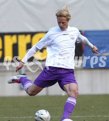 Fussball Regionalliga. SK Austria Klagenfurt. Tag der Austria Familie. Testspiel SK Austria Klagenfurt gegen Sencur (SLO). Johannes Isopp (Klagenfurt).  Klagenfurt, am 26.2.2011.
Foto: Kuess
---
pressefotos, pressefotografie, kuess, qs, qspictures, sport, bild, bilder, bilddatenbank