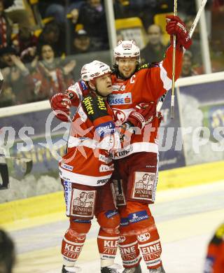 EBEL. Eishockey Bundesliga. KAC gegen KHL Medvescak Zagreb. Torjubel SHANTZ Jeffery, BRANDNER Christoph (KAC). Klagenfurt, am 27.2.2011.
Foto: Kuess 

---
pressefotos, pressefotografie, kuess, qs, qspictures, sport, bild, bilder, bilddatenbank