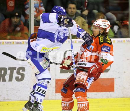 EBEL. Eishockey Bundesliga. KAC gegen KHL Medvescak Zagreb. KALT Dieter (KAC), SERTICH Andy (Zagreb). Klagenfurt, am 27.2.2011.
Foto: Kuess 

---
pressefotos, pressefotografie, kuess, qs, qspictures, sport, bild, bilder, bilddatenbank