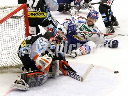 EBEL. Eishockey Bundesliga. EC  VSV gegen EHC LIWEST Linz. Kevin Mitchell,  (VSV), Alex Westlund (Linz). Villach, am 27.2.2011.
Foto: Kuess 


---
pressefotos, pressefotografie, kuess, qs, qspictures, sport, bild, bilder, bilddatenbank