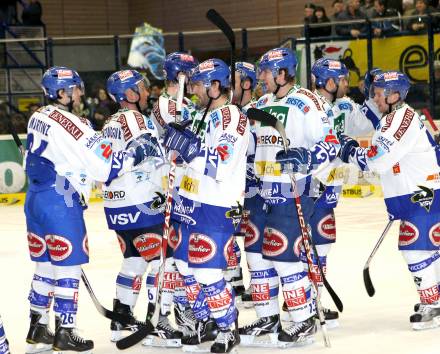 EBEL. Eishockey Bundesliga. EC  VSV gegen EHC LIWEST Linz. Jubel VSV. Villach, am 27.2.2011.
Foto: Kuess 


---
pressefotos, pressefotografie, kuess, qs, qspictures, sport, bild, bilder, bilddatenbank