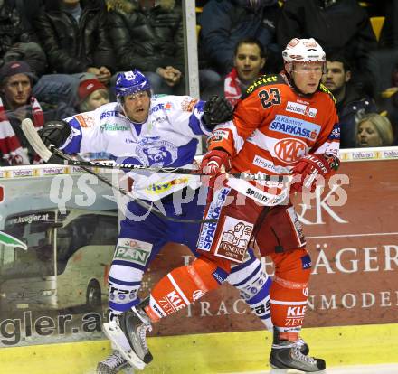 EBEL. Eishockey Bundesliga. KAC gegen KHL Medvescak Zagreb. SIKLENKA Michael (KAC), MACLEAN Donald (Zagreb). Klagenfurt, am 27.2.2011.
Foto: Kuess 

---
pressefotos, pressefotografie, kuess, qs, qspictures, sport, bild, bilder, bilddatenbank