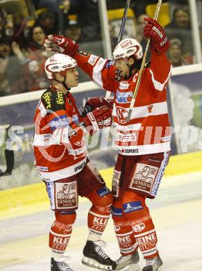 EBEL. Eishockey Bundesliga. KAC gegen KHL Medvescak Zagreb. Torjubel SHANTZ Jeffery, BRANDNER Christoph (KAC). Klagenfurt, am 27.2.2011.
Foto: Kuess 

---
pressefotos, pressefotografie, kuess, qs, qspictures, sport, bild, bilder, bilddatenbank