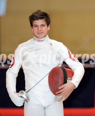 Fechten. Europameisterschaft Kadetten.  Lukas Puchacher Klagenfurt, am 24.2.2011.
Foto: Kuess
---
pressefotos, pressefotografie, kuess, qs, qspictures, sport, bild, bilder, bilddatenbank