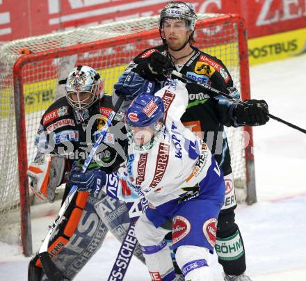 EBEL. Eishockey Bundesliga. EC  VSV gegen EHC LIWEST Linz. Roland Kaspitz, Alex Westlund (VSV), MCKENZIE Aaron (Linz). Villach, am 27.2.2011.
Foto: Kuess 


---
pressefotos, pressefotografie, kuess, qs, qspictures, sport, bild, bilder, bilddatenbank