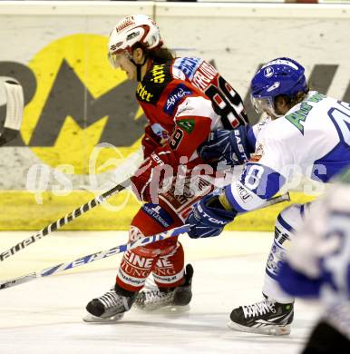 EBEL. Eishockey Bundesliga. EC KAC gegen KHL Medvescak Zagreb. Raphael Herburger (KAC), MACAULAY Kenneth (Zagreb). Klagenfurt, am 3.3.2011.
Foto: Kuess 

---
pressefotos, pressefotografie, kuess, qs, qspictures, sport, bild, bilder, bilddatenbank